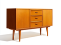Aparador de madera 148×44×88 cm - marrón dorado - diseño retro elevado para salón